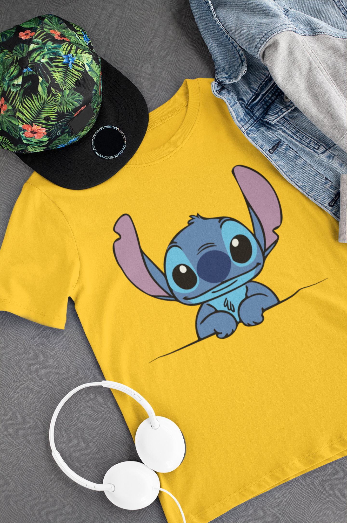 Camiseta Amarilla de Stitch